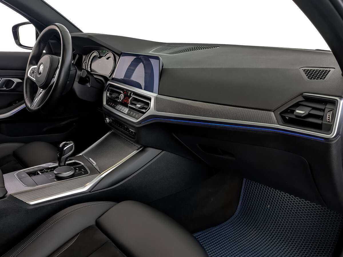 BMW 3 серии 2020 года с пробегом. Фото: #8