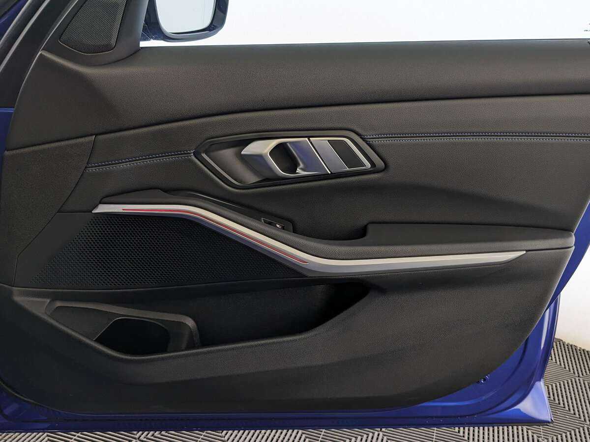 BMW 3 серии 2020 года с пробегом. Фото: #20