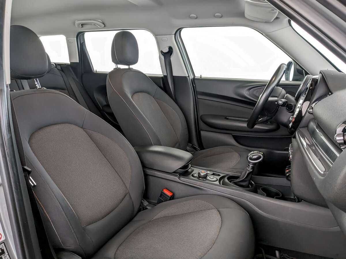 Mini Clubman 2017 года с пробегом. Фото: #18