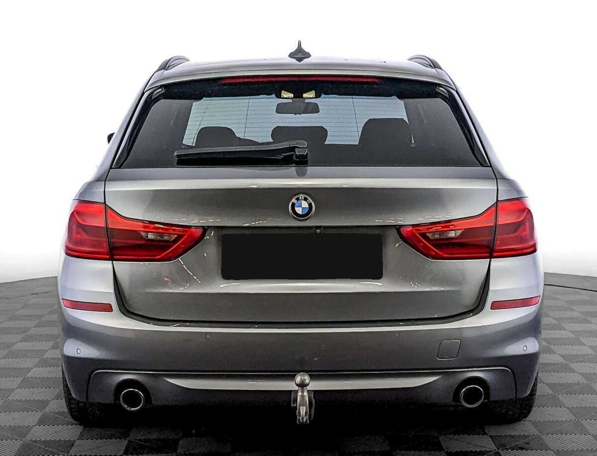 BMW 5 серии 2019 года с пробегом. Фото: #5