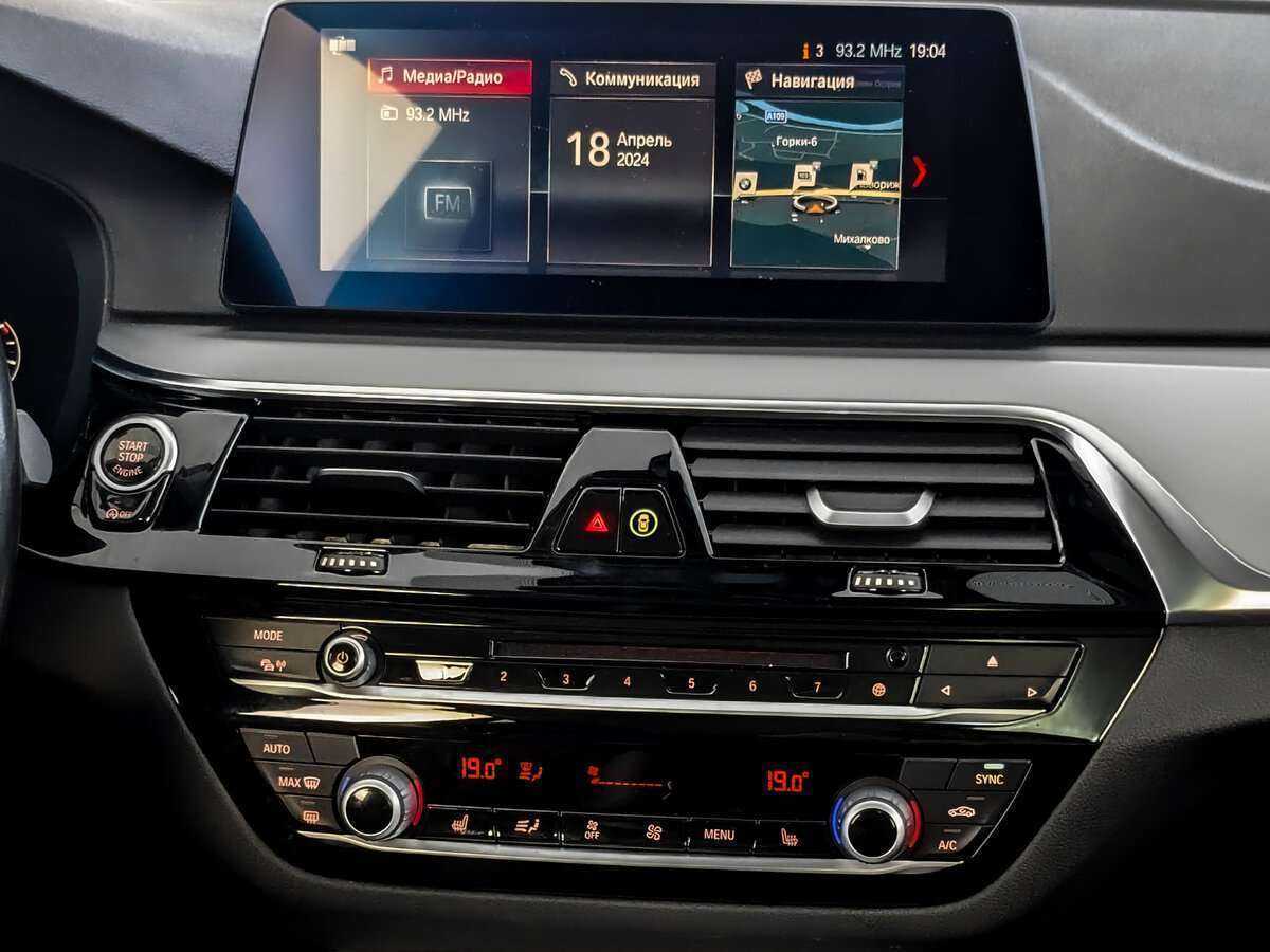 BMW 5 серии 2019 года с пробегом. Фото: #12