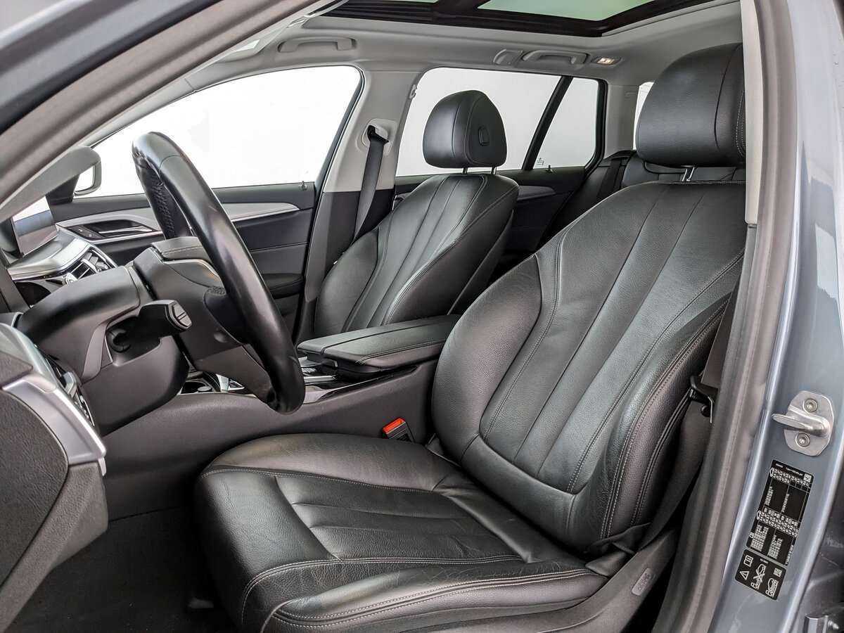 BMW 5 серии 2019 года с пробегом. Фото: #15