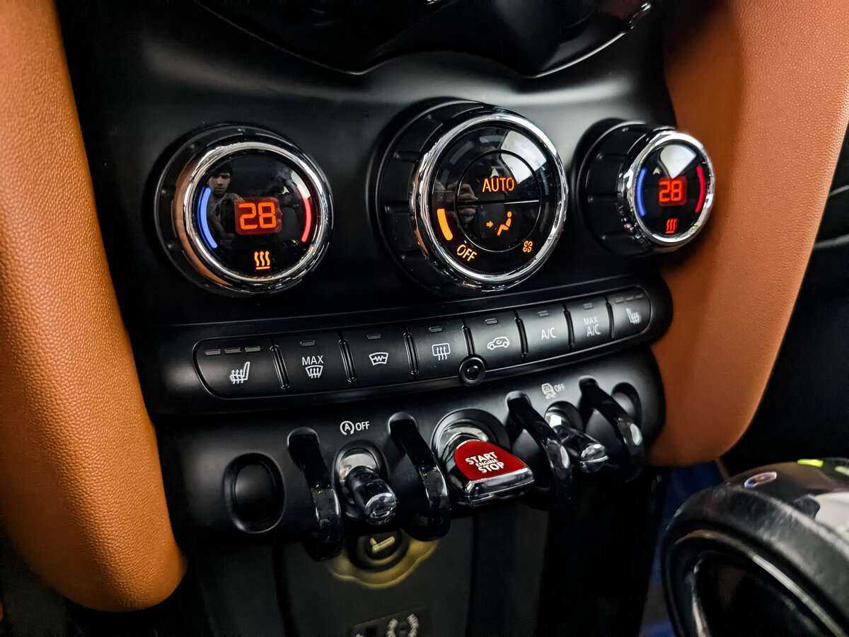 Mini Hatch 2017 года с пробегом. Фото: #16