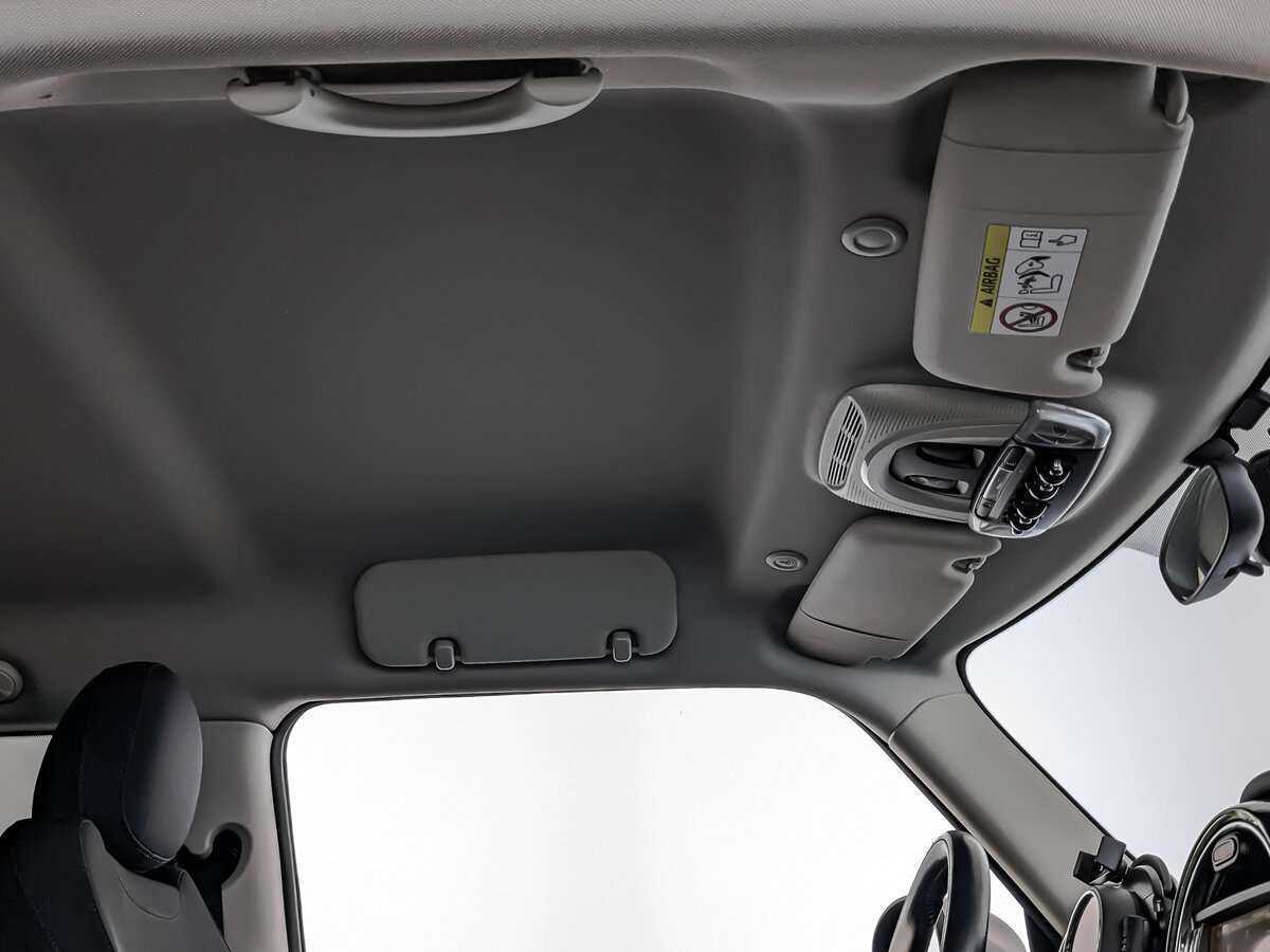 Mini Hatch 2017 года с пробегом. Фото: #18