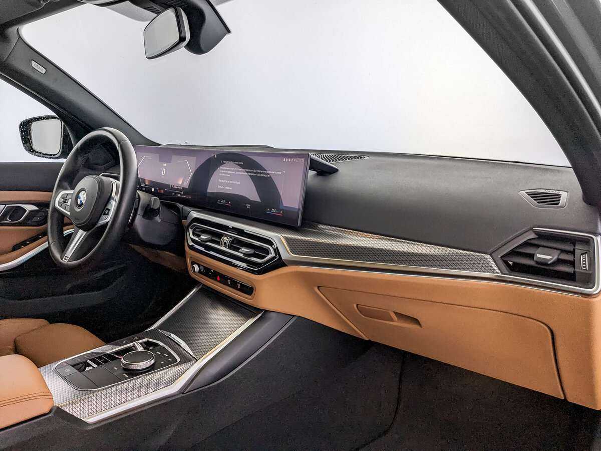 BMW 3 серии 2022 года с пробегом. Фото: #7