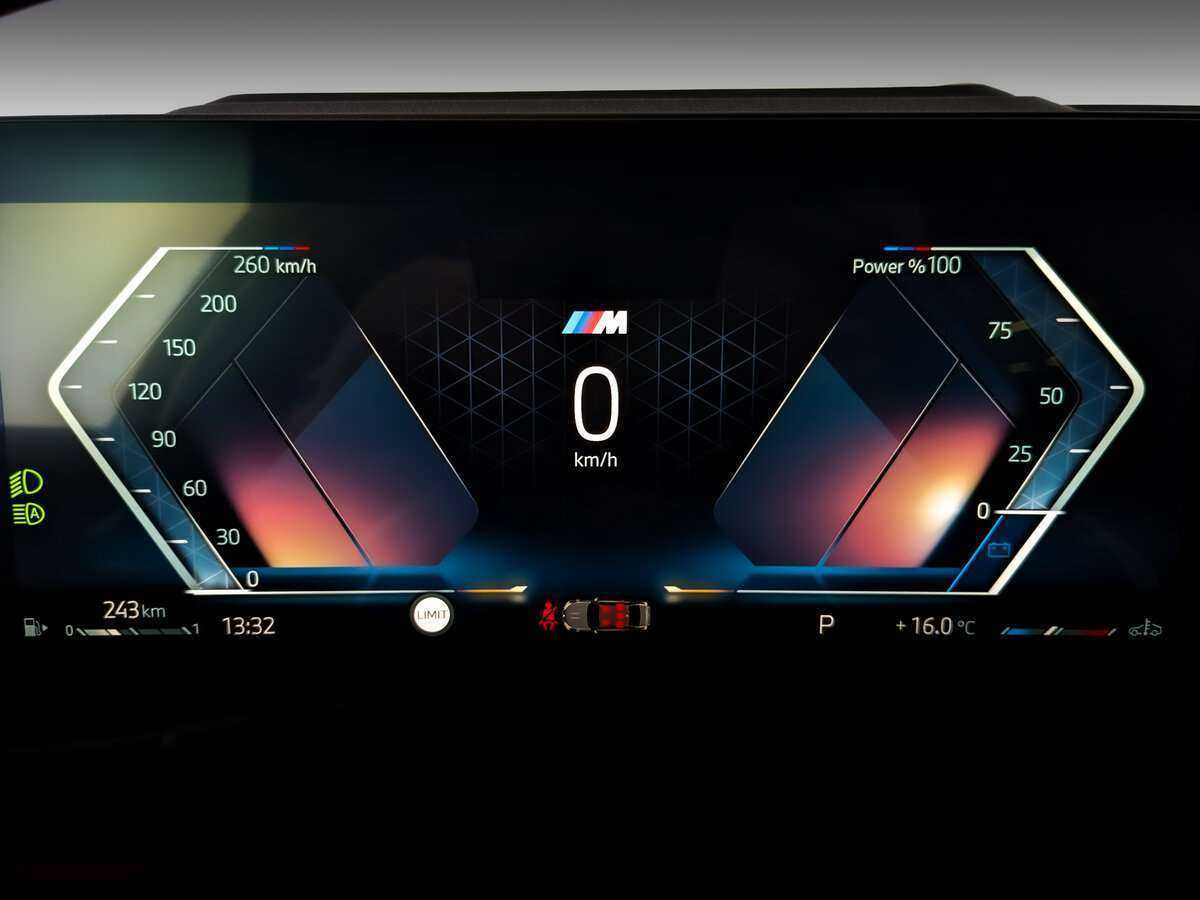 BMW 3 серии 2022 года с пробегом. Фото: #9