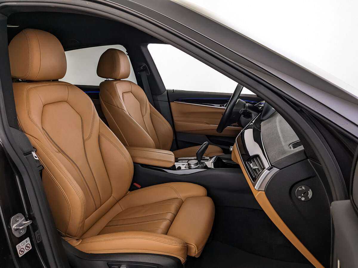 BMW 6 серии 2019 года с пробегом. Фото: #18