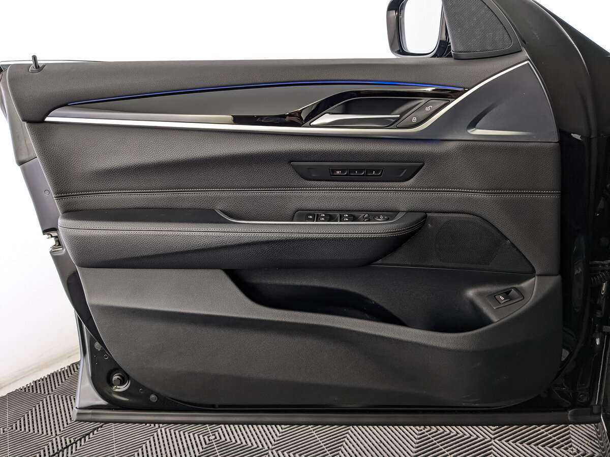 BMW 6 серии 2019 года с пробегом. Фото: #13