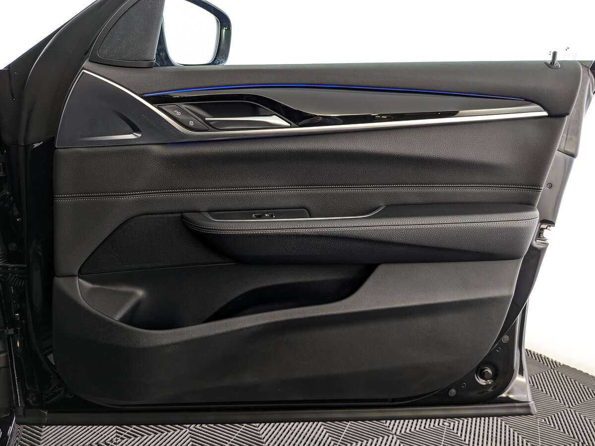 BMW 6 серии 2019 года с пробегом. Фото: #19