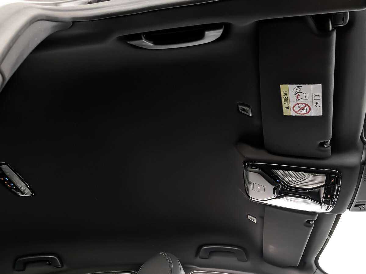 BMW 5 серии 2021 года с пробегом. Фото: #17