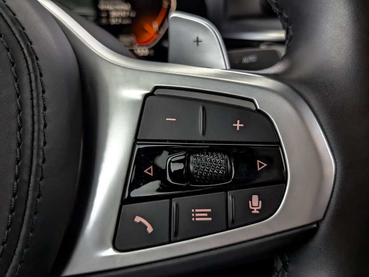 BMW 5 серии 2021 года с пробегом. Фото: #22