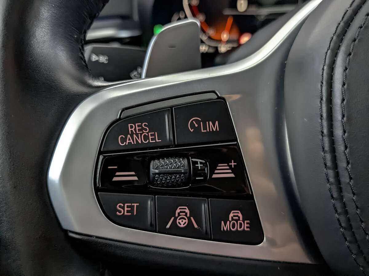 BMW 5 серии 2021 года с пробегом. Фото: #23