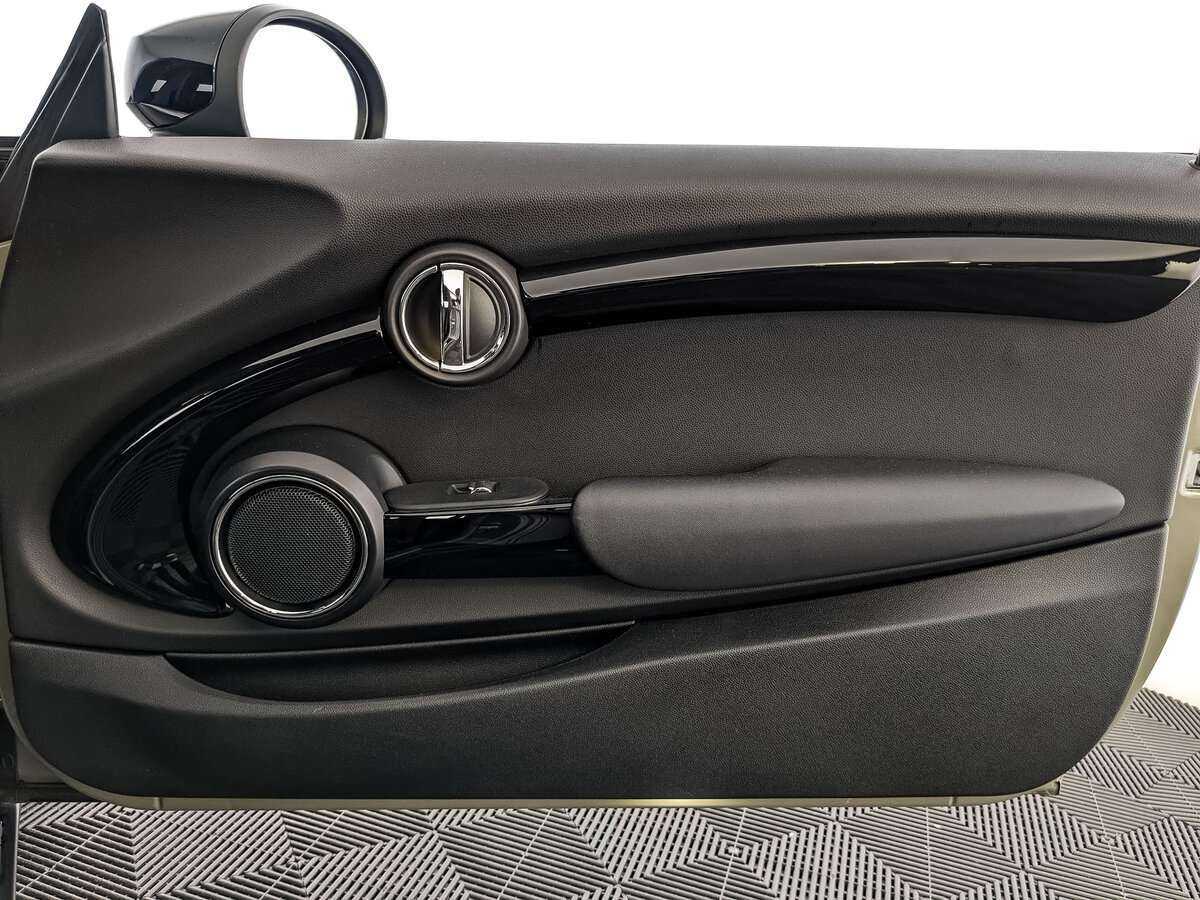 Mini Hatch 2020 года с пробегом. Фото: #19