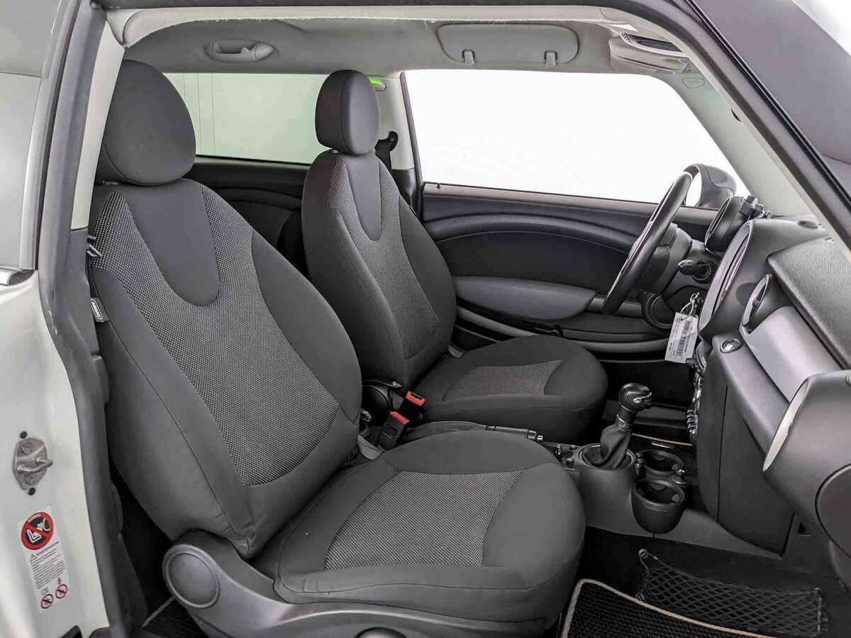 Mini Clubman 2011 года с пробегом. Фото: #18