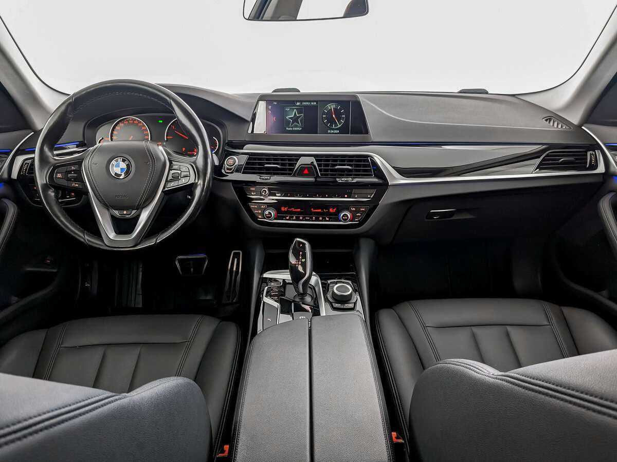 BMW 5 серии 2019 года с пробегом. Фото: #13