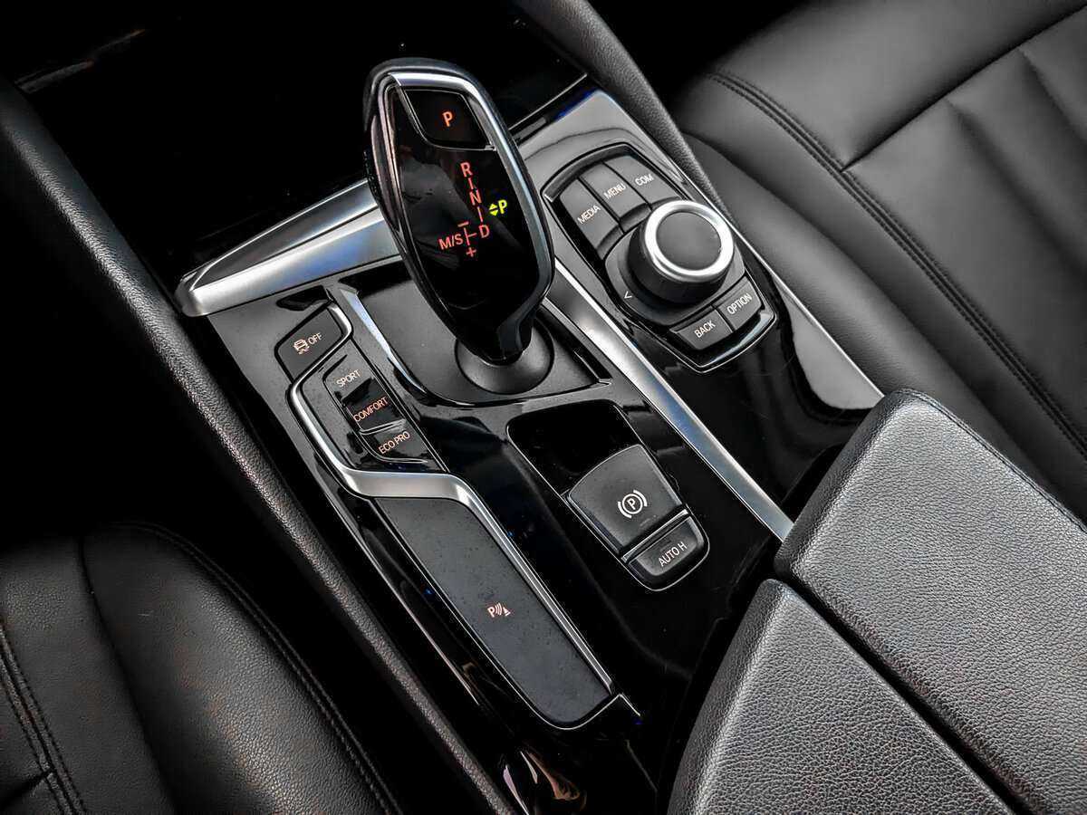 BMW 5 серии 2019 года с пробегом. Фото: #23