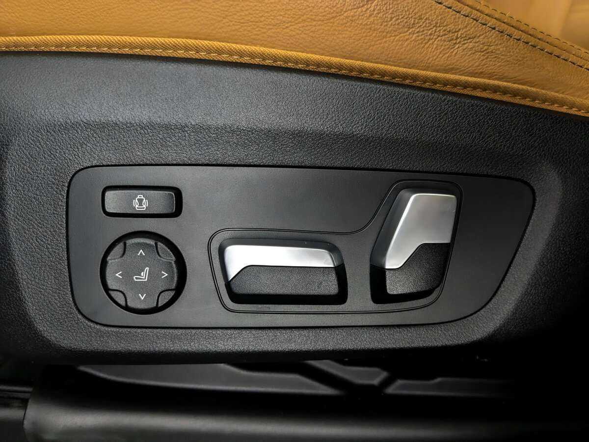 BMW X4 2021 года с пробегом. Фото: #17