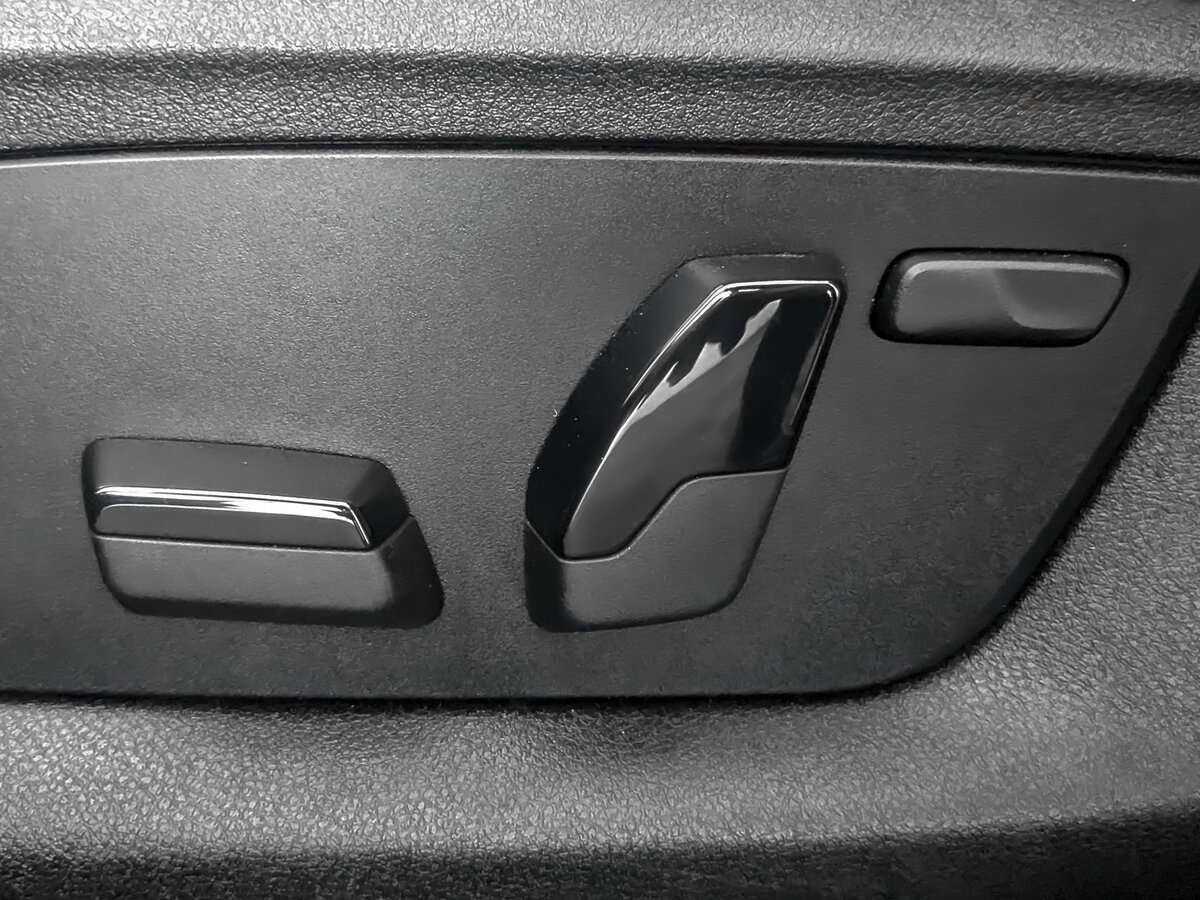 BMW 5 серии 2021 года с пробегом. Фото: #12