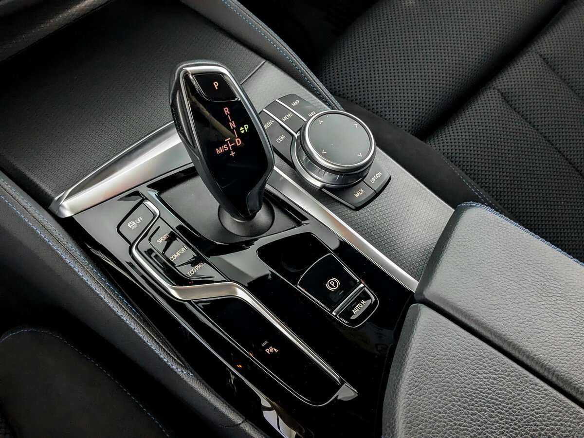 BMW 5 серии 2021 года с пробегом. Фото: #18