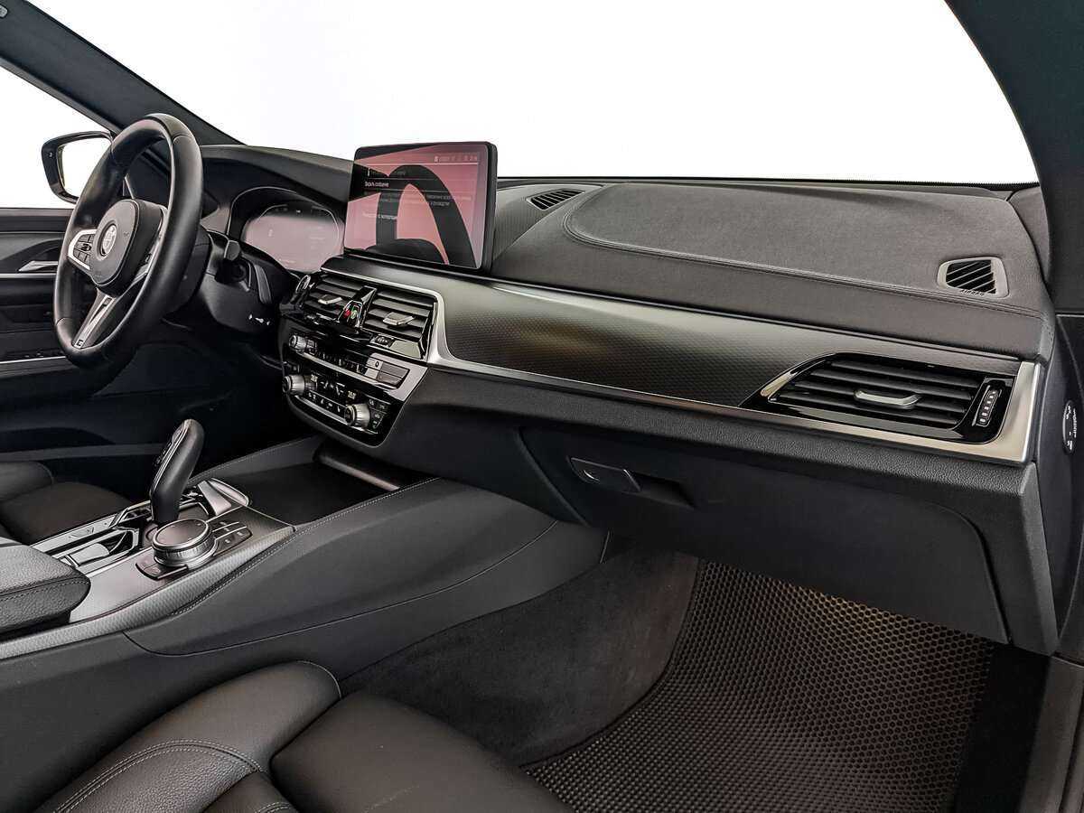 BMW 6 серии 2021 года с пробегом. Фото: #8