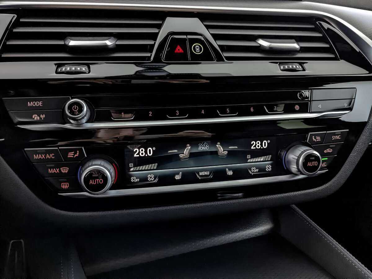 BMW 6 серии 2021 года с пробегом. Фото: #22