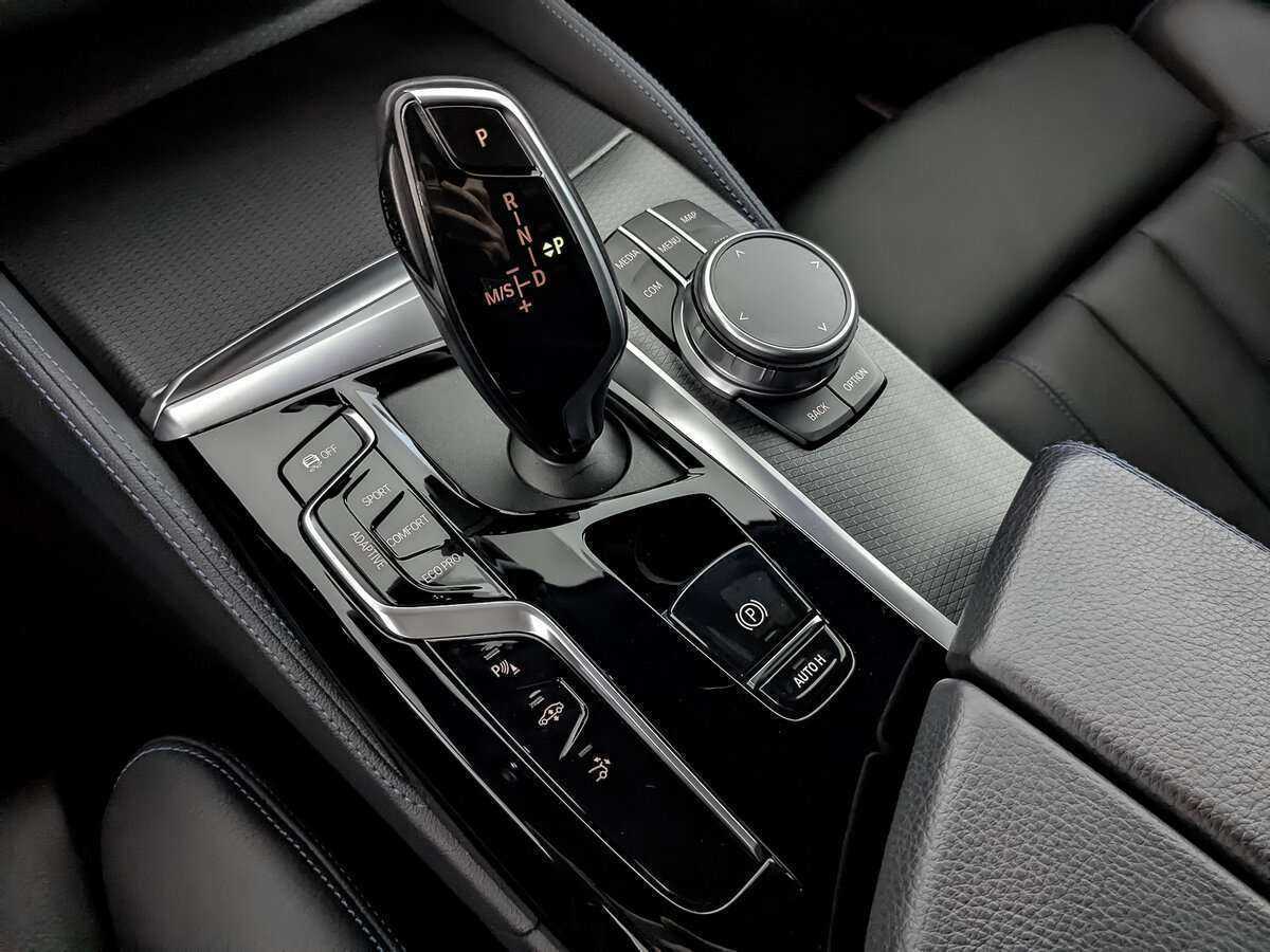 BMW 6 серии 2021 года с пробегом. Фото: #23