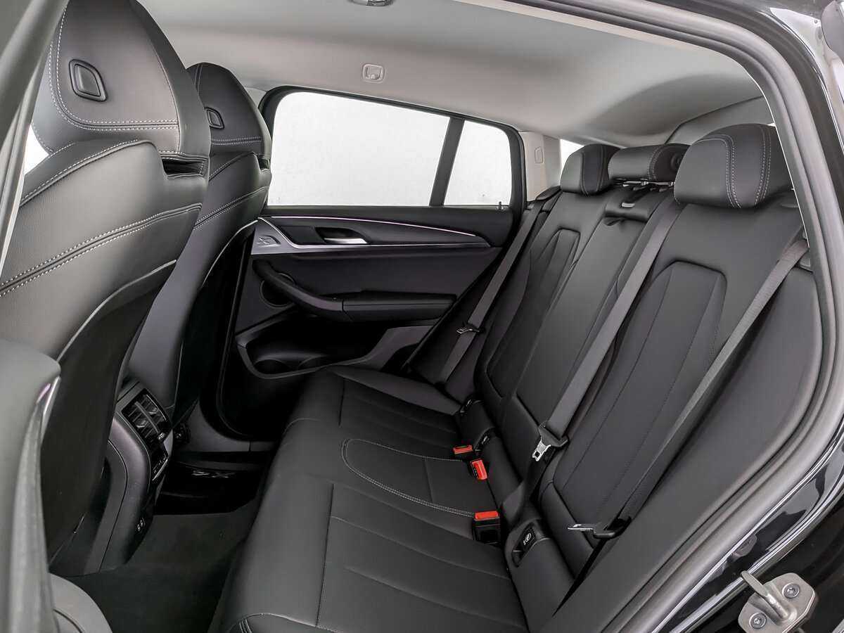 BMW X4 2021 года с пробегом. Фото: #9