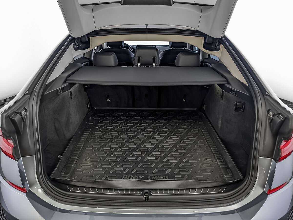 BMW 6 серии 2021 года с пробегом. Фото: #9