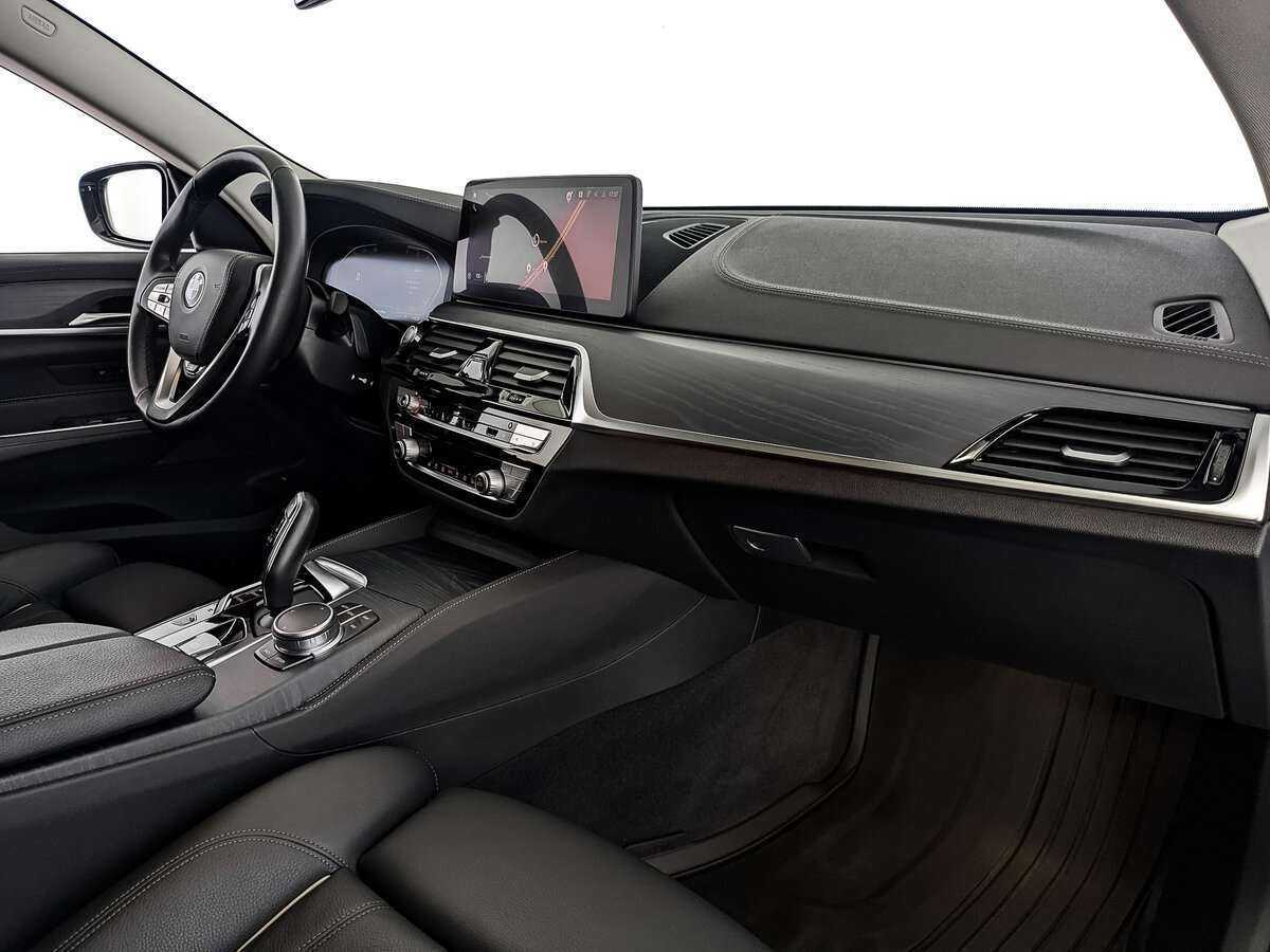 BMW 6 серии 2021 года с пробегом. Фото: #11