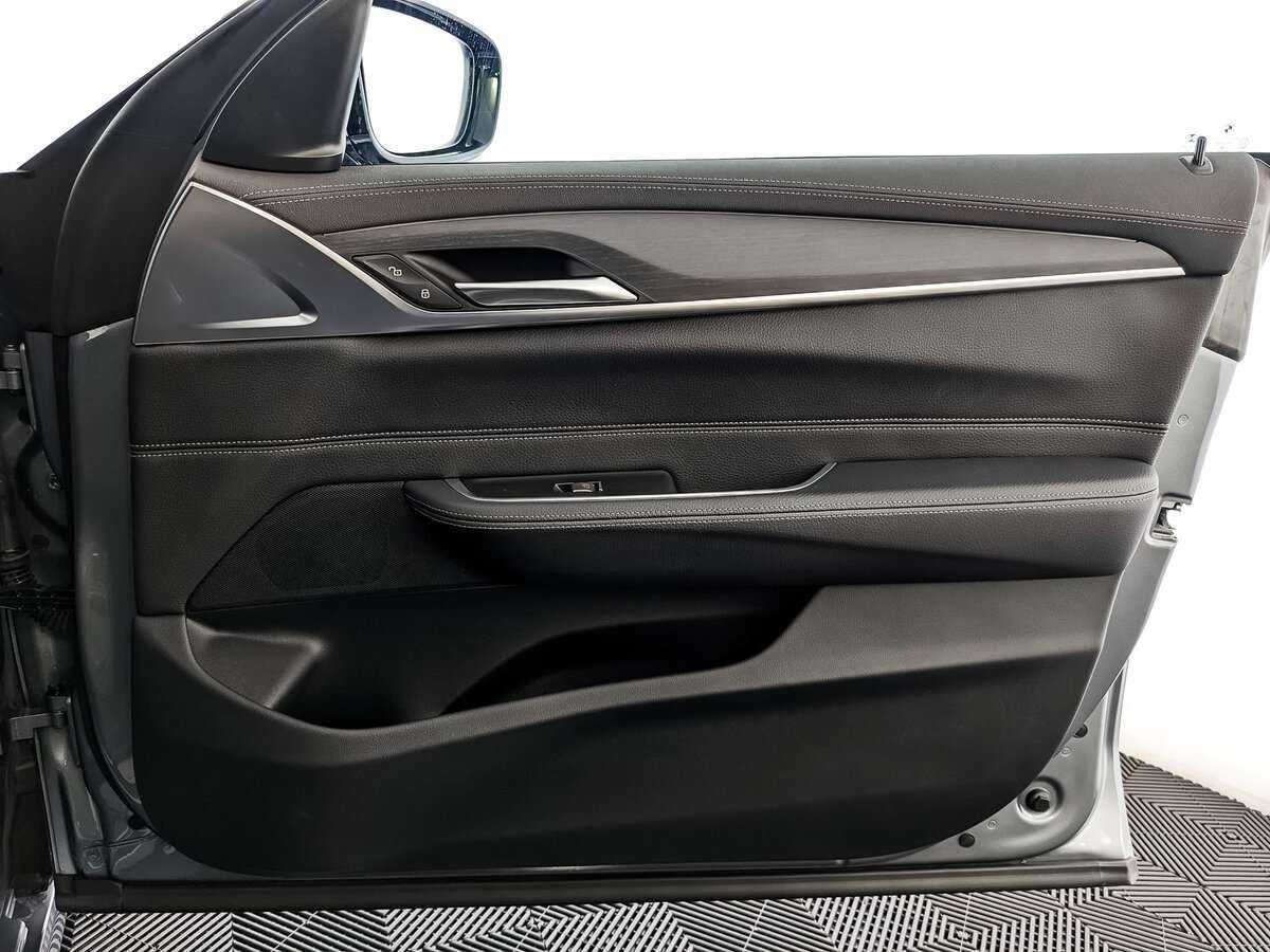 BMW 6 серии 2021 года с пробегом. Фото: #18