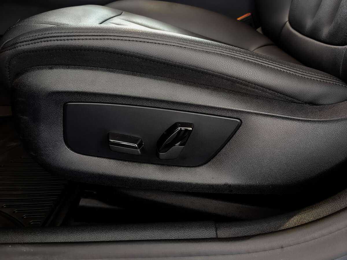 BMW 5 серии 2020 года с пробегом. Фото: #16