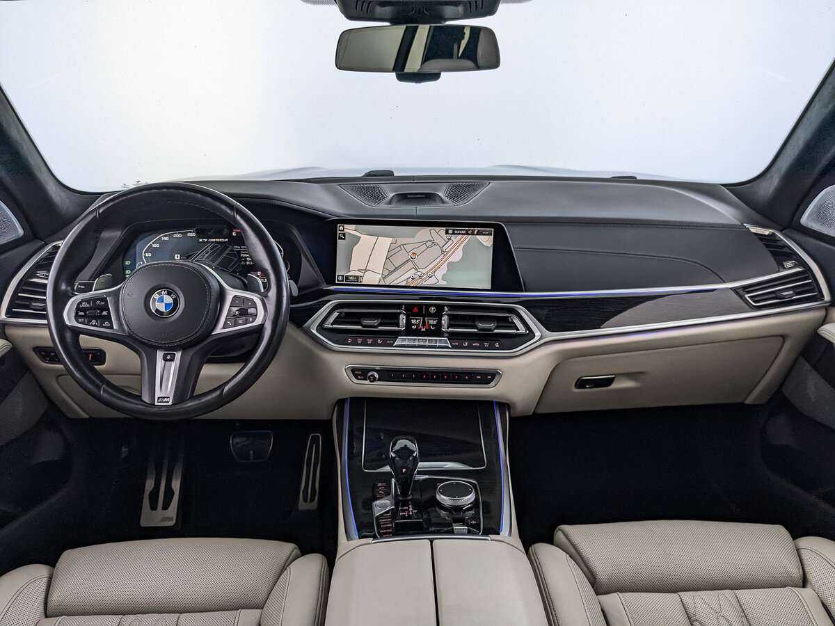 BMW X7 2019 года с пробегом. Фото: #9