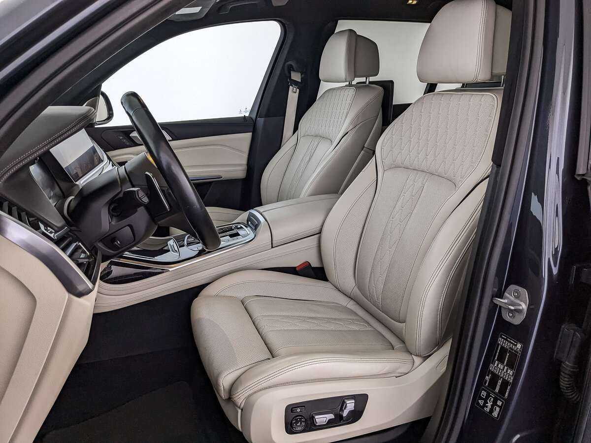 BMW X7 2019 года с пробегом. Фото: #13