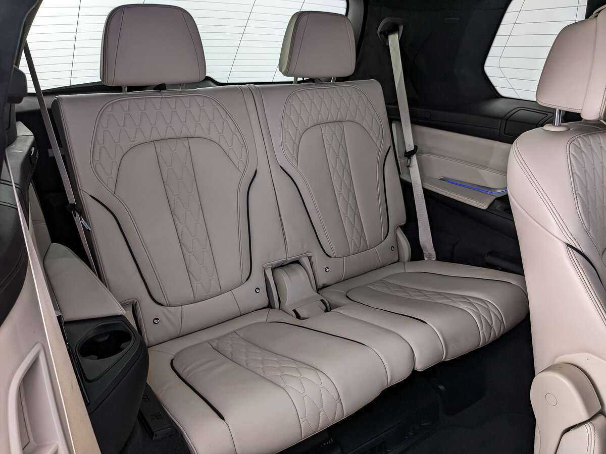 BMW X7 2019 года с пробегом. Фото: #20