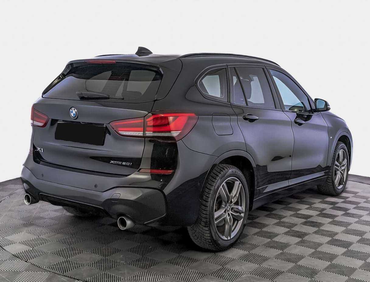 BMW X1 2020 года с пробегом. Фото: #4