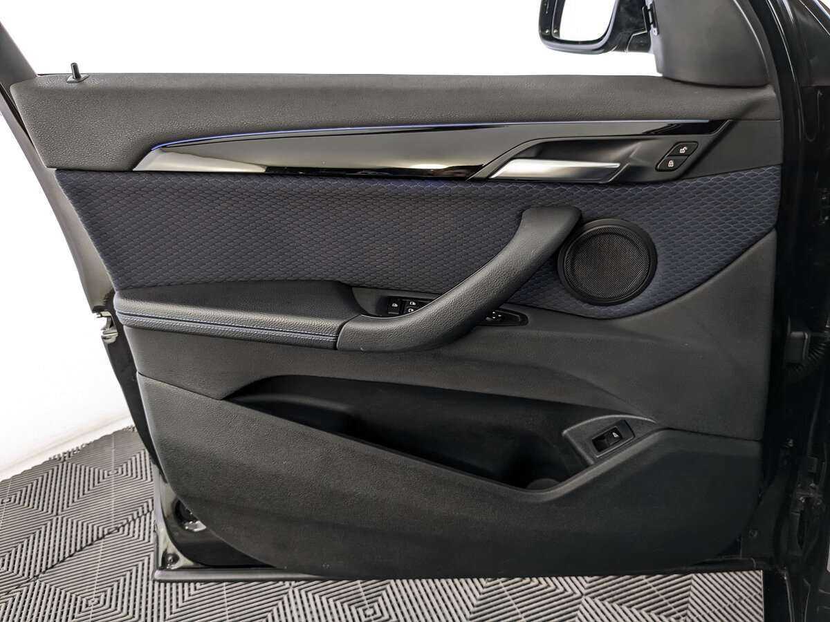 BMW X1 2020 года с пробегом. Фото: #14