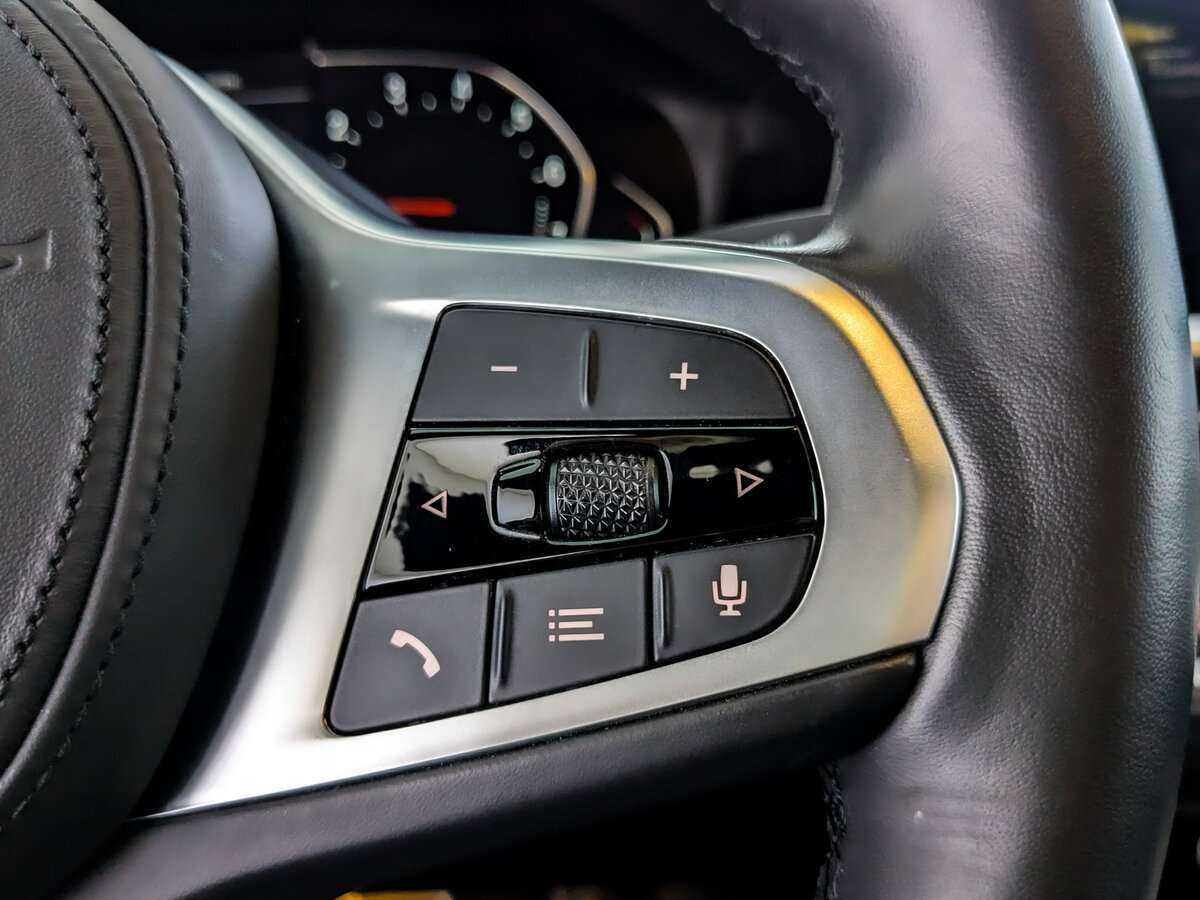 BMW 3 серии 2021 года с пробегом. Фото: #21