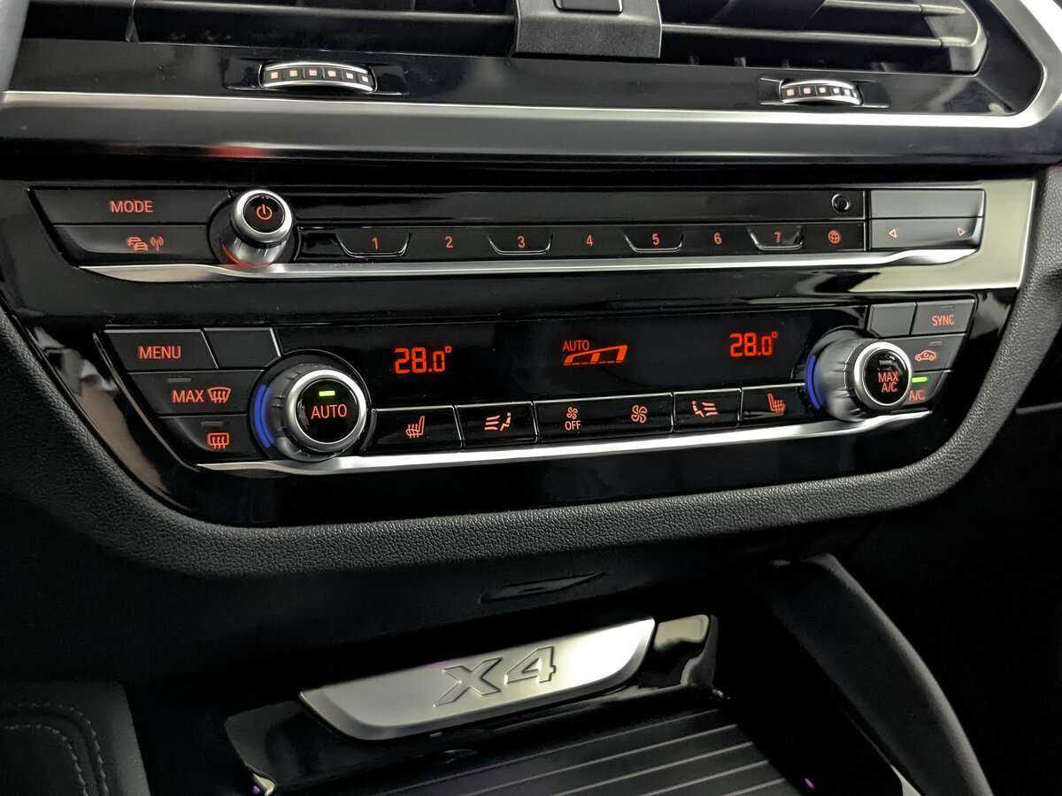 BMW X4 2020 года с пробегом. Фото: #20
