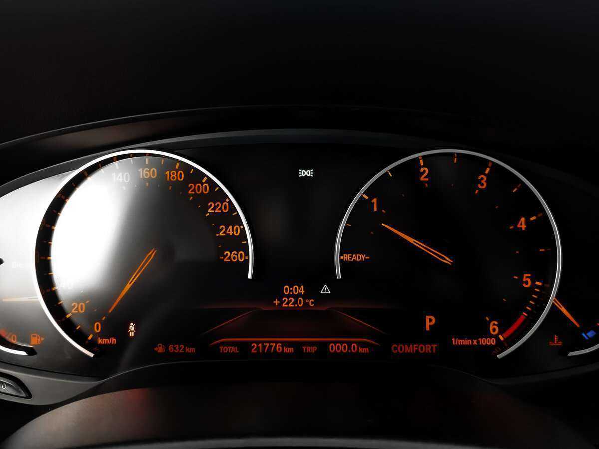 BMW 5 серии 2020 года с пробегом. Фото: #11