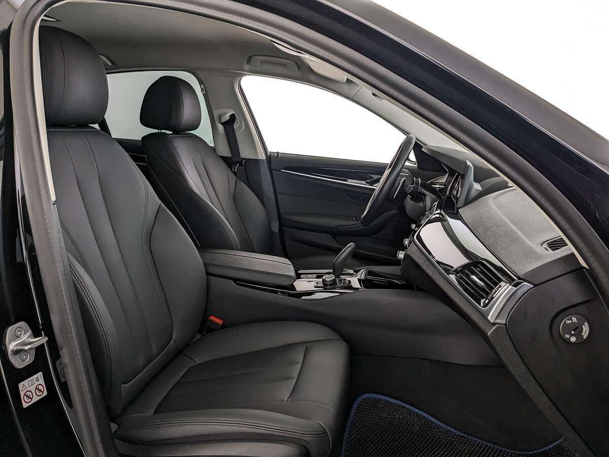 BMW 5 серии 2020 года с пробегом. Фото: #19