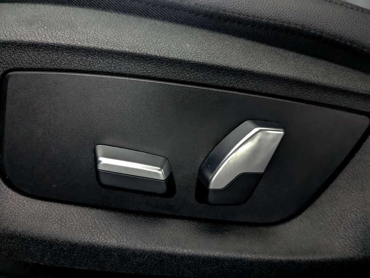 BMW 5 серии 2020 года с пробегом. Фото: #21