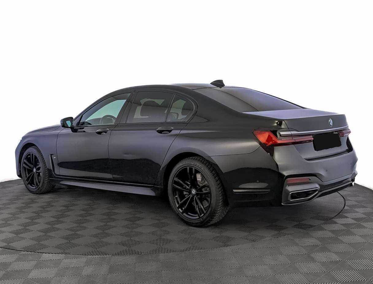 BMW 7 серии 2020 года с пробегом. Фото: #6