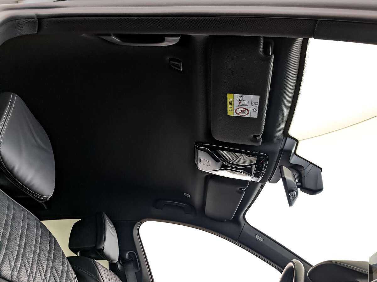 BMW 7 серии 2020 года с пробегом. Фото: #17