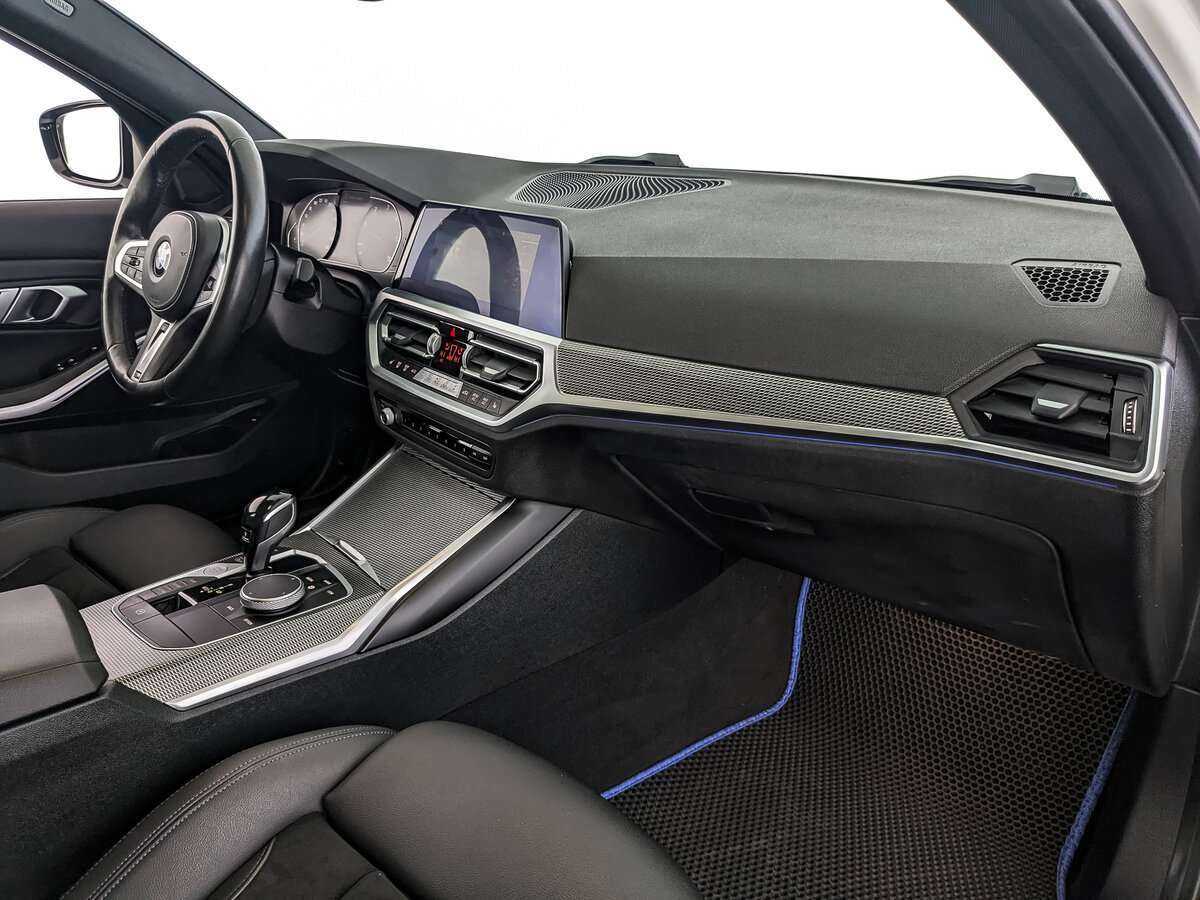 BMW 3 серии 2021 года с пробегом. Фото: #8