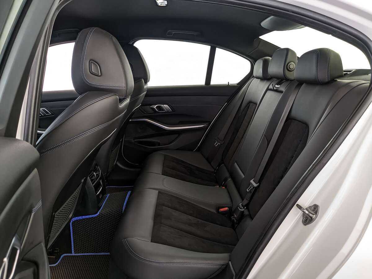 BMW 3 серии 2021 года с пробегом. Фото: #13