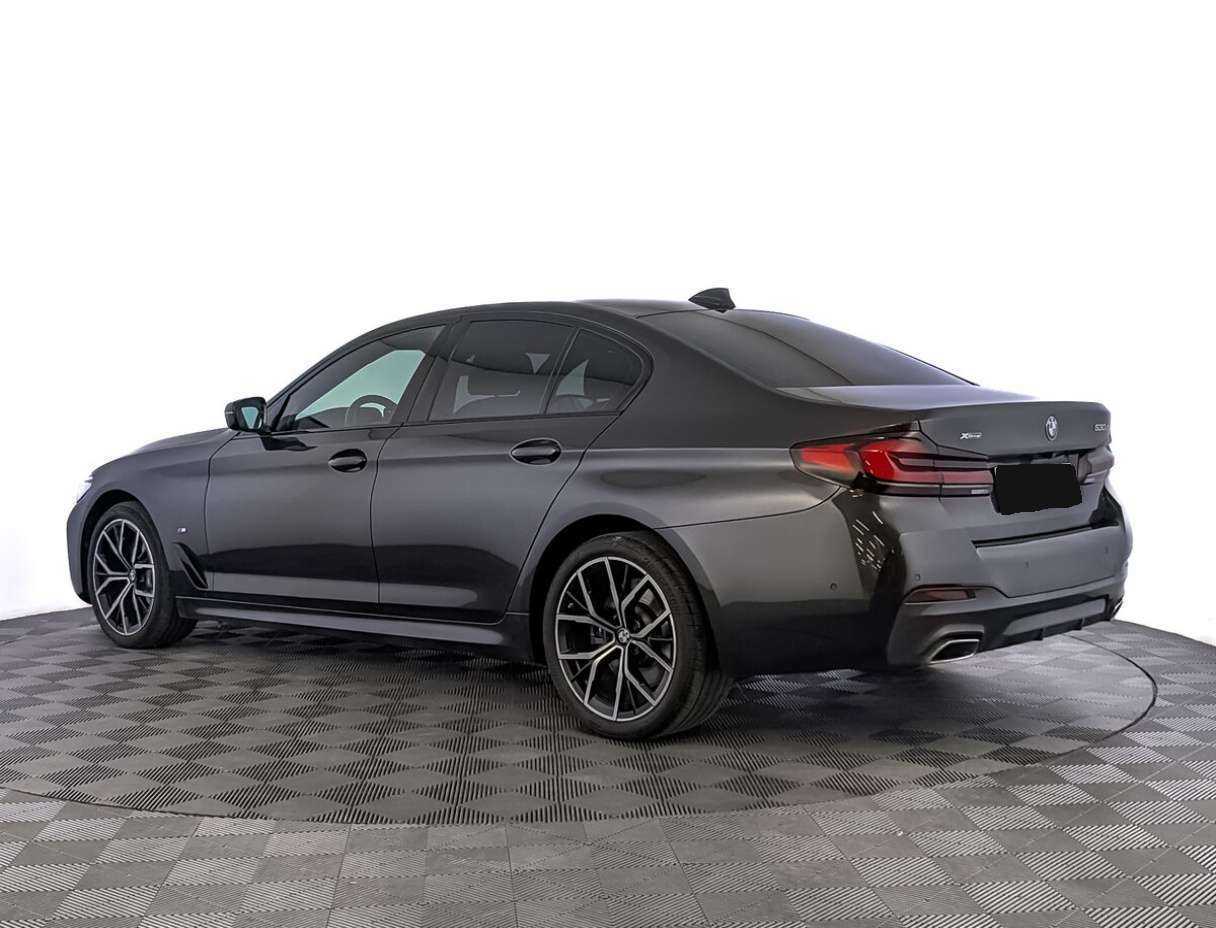 BMW 5 серии 2020 года с пробегом. Фото: #6