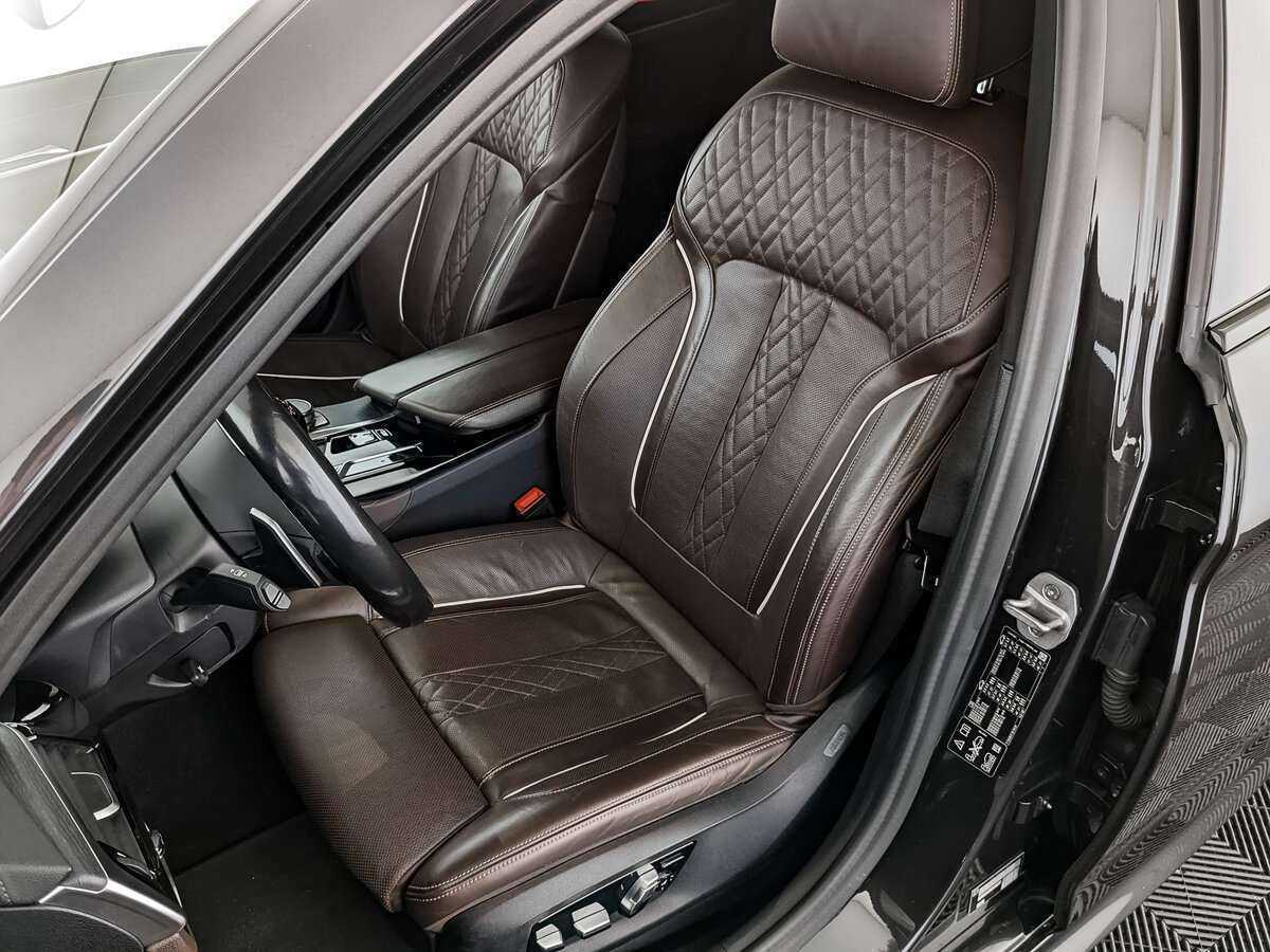 BMW 5 серии 2020 года с пробегом. Фото: #13