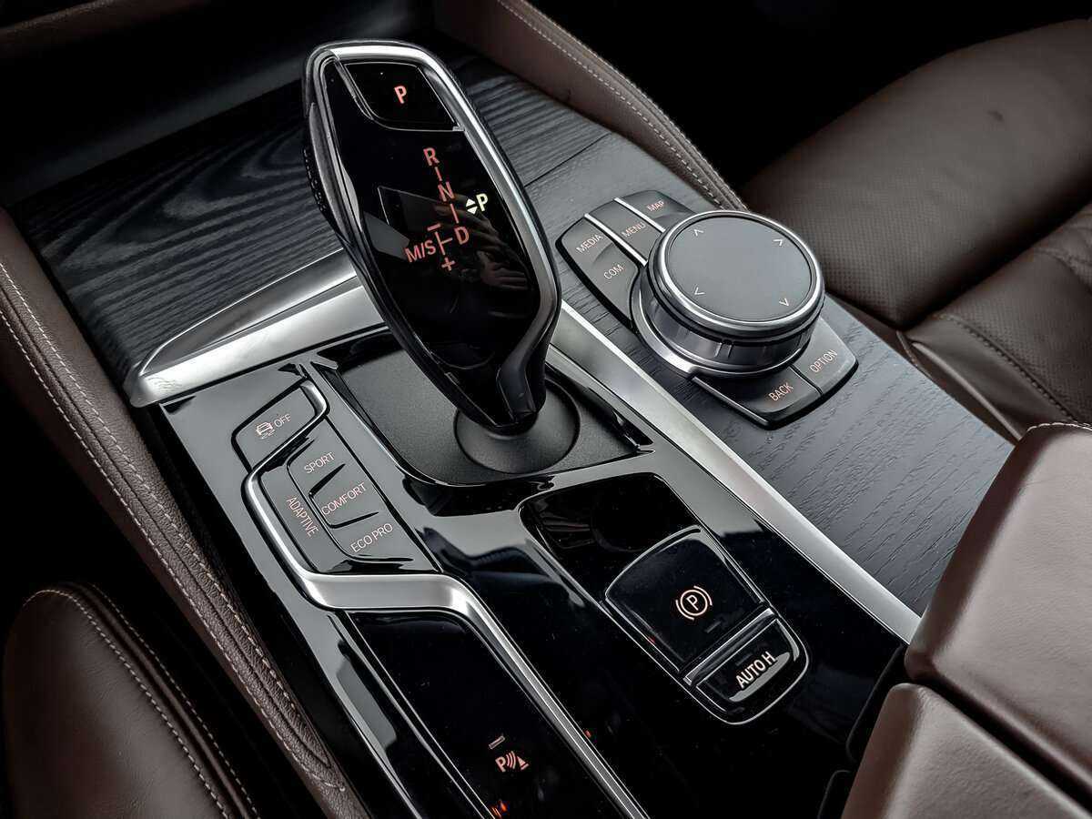 BMW 5 серии 2020 года с пробегом. Фото: #20