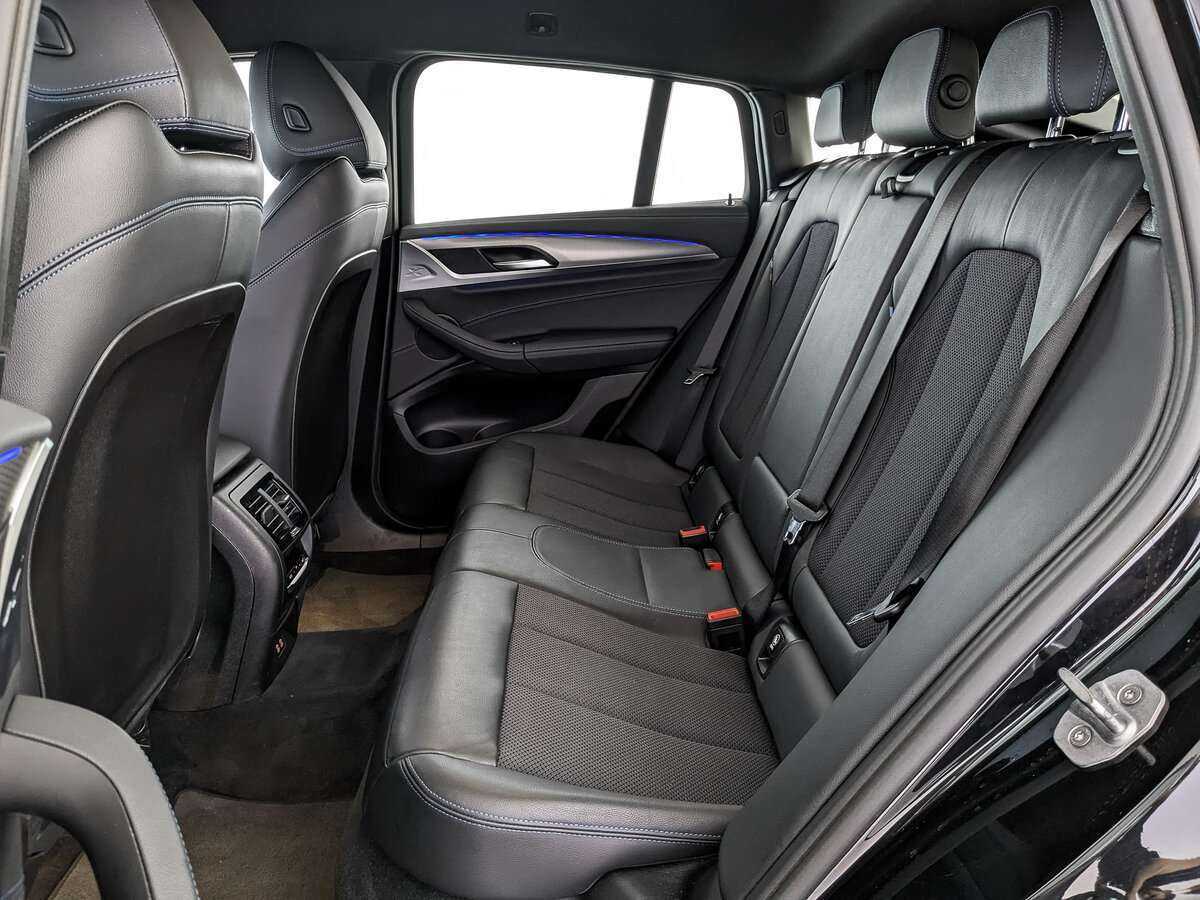 BMW X4 2020 года с пробегом. Фото: #9