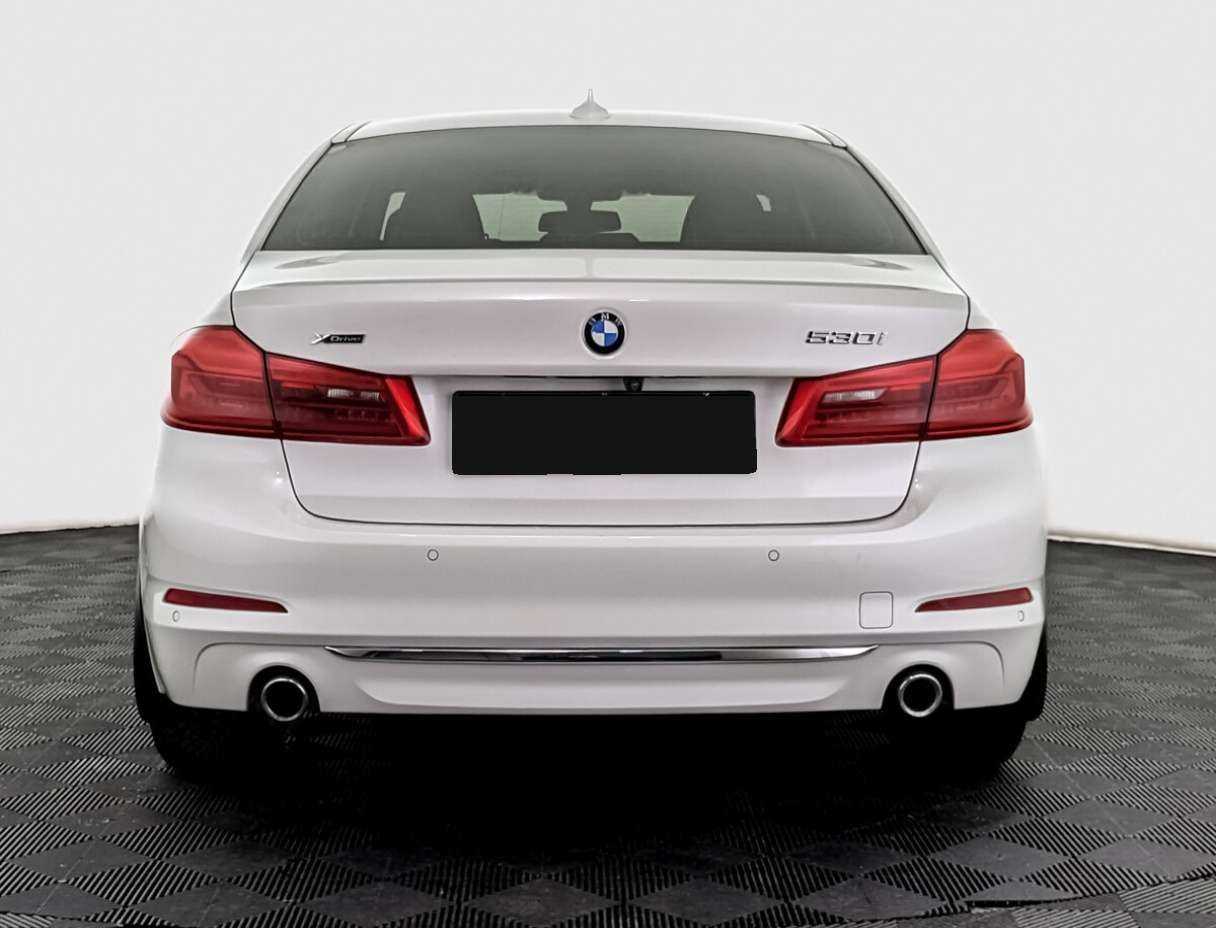 BMW 5 серии 2019 года с пробегом. Фото: #5